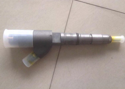 沃爾沃210BP發動機噴油器